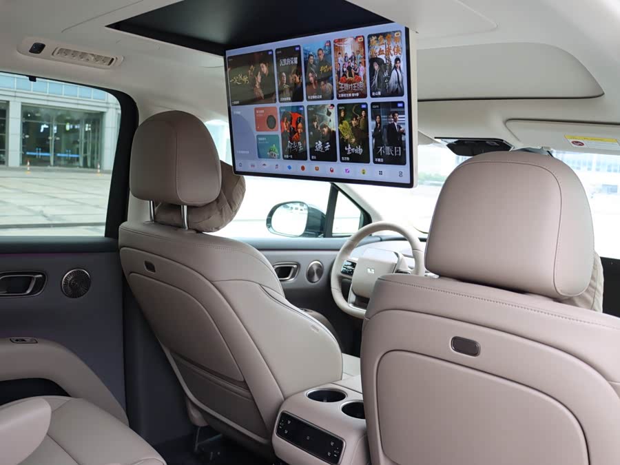 Li i8 2025 изображение автомобиля #11