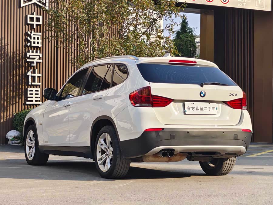 BMW X1 (Imported) 2012 car image #11