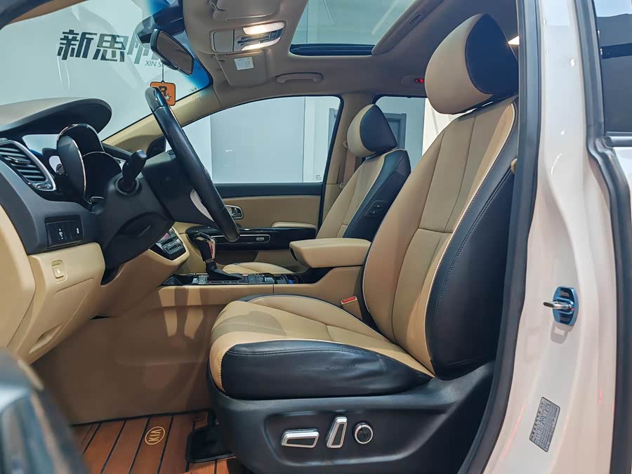 Kia Carnival (Imported) 2018 immagine di auto #11