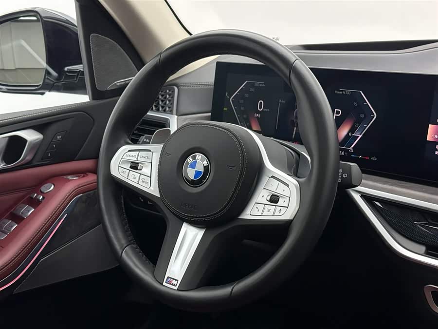 BMW X5 2023 صورة سيارة #11