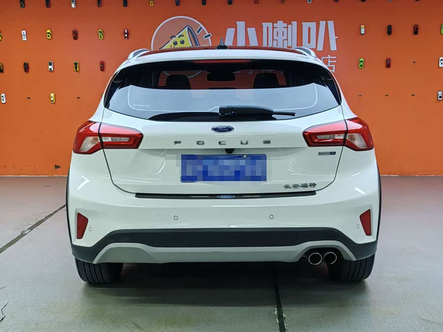 Ford Focus Active 2019 صورة سيارة #11