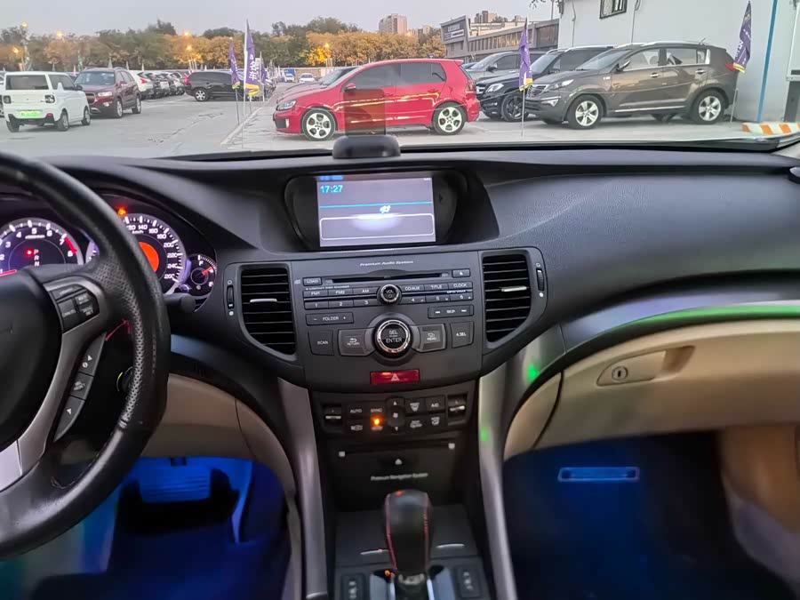 Honda Spirior 2014 صورة سيارة #11