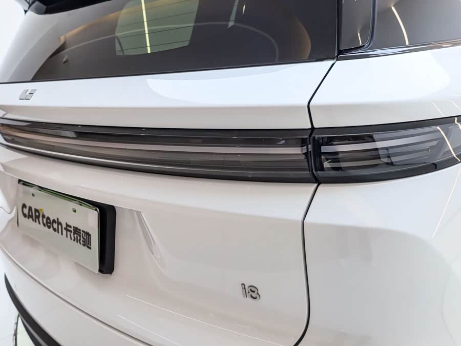 Li i8 2025 изображение автомобиля #11