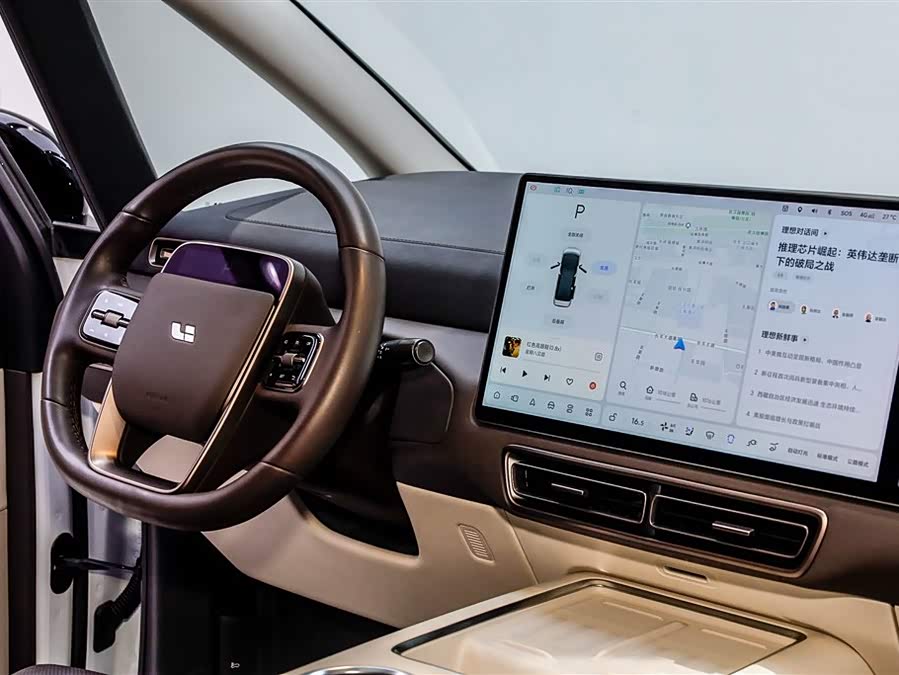 理想汽车 理想MEGA 2024 汽车图片 #11