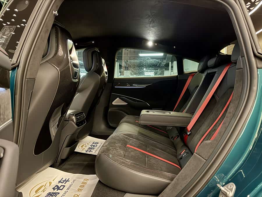 小米汽车 小米SU7 Ultra 2025 汽车图片 #11