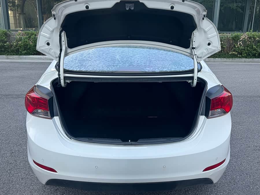 Hyundai Elantra MD 2014 #11 Hyundai Elantra MD 2014 car image #11