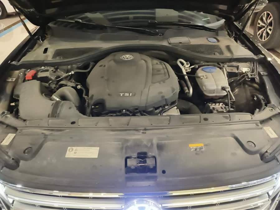 Volkswagen Phideon 2023 immagine di auto #11