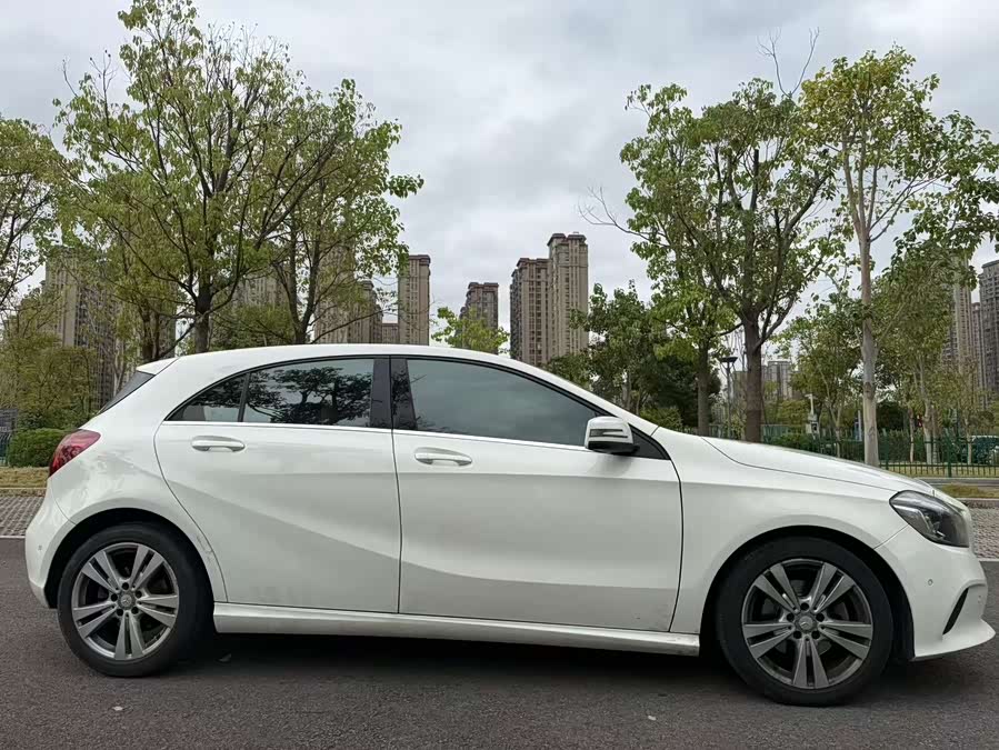 Mercedes-Benz A Class (Imported) 2017 car image #11