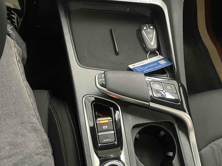 长安 长安UNI-T 2022 汽车图片 #11