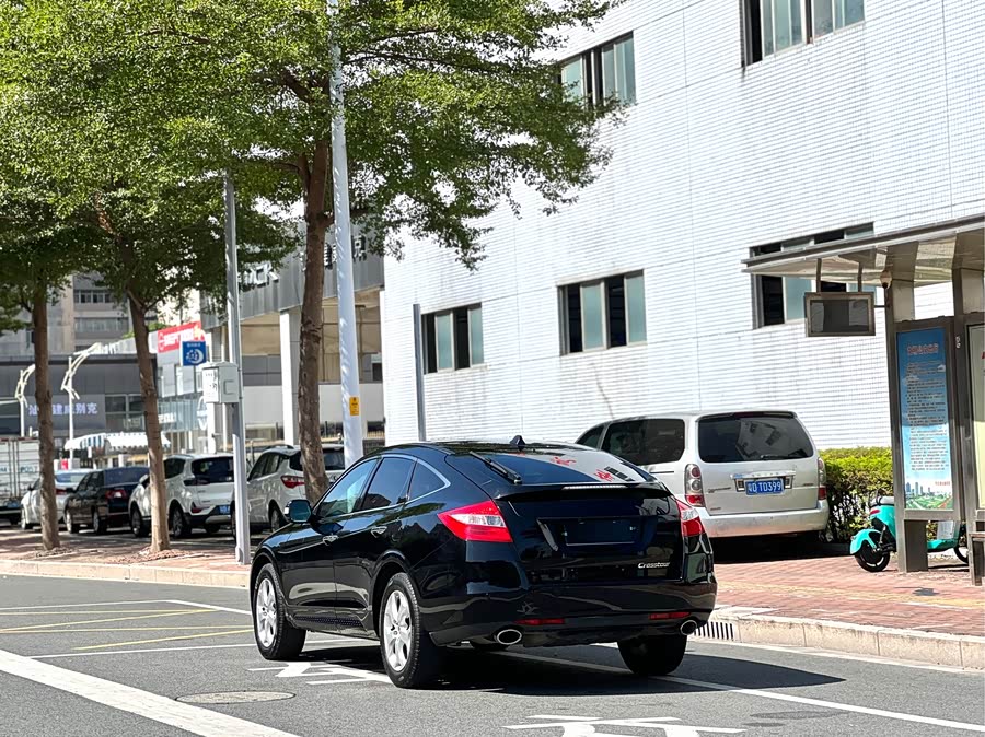 Honda CROSSTOUR 2013 immagine di auto #11