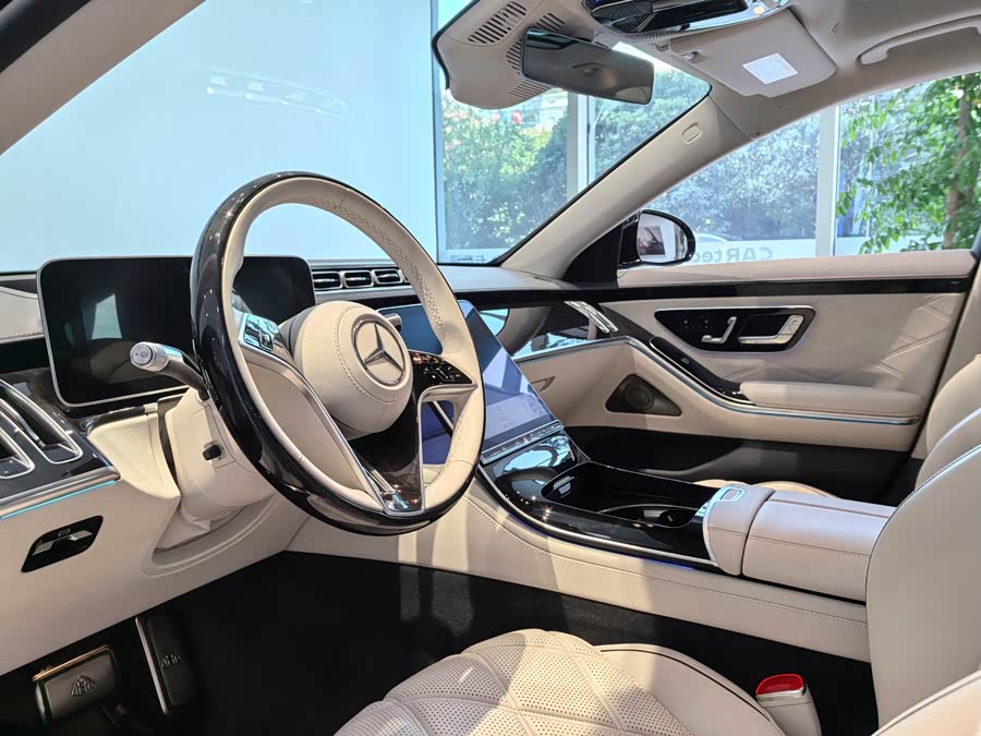 Mercedes-Benz Maybach S Class 2022 car image #11