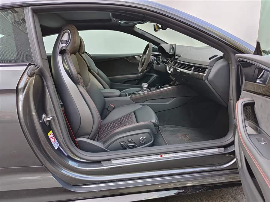 Audi RS 5 2024 car image #11