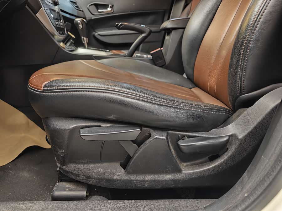 GAC Trumpchi GS5 2014 car image #11