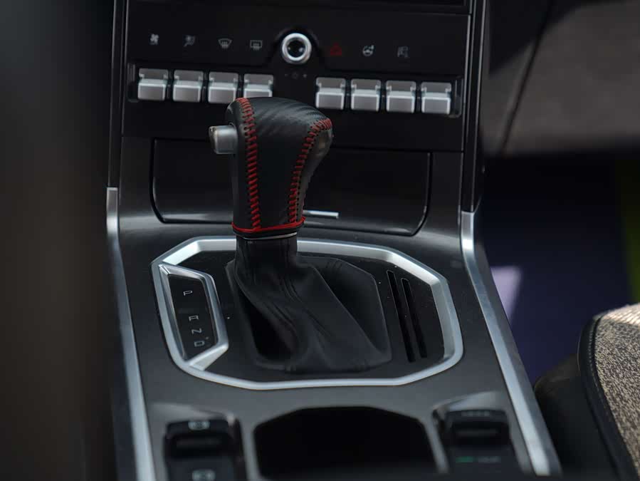 Haval F5 2018 car image #11