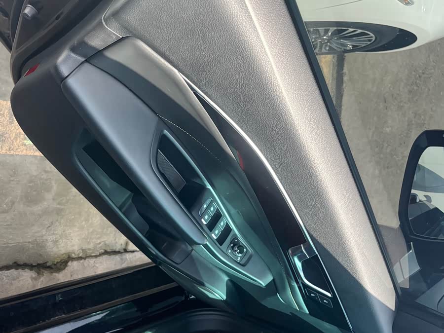 2020 #11 2020 car image #11