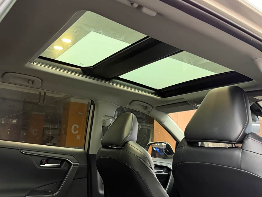 Toyota Wildlander New Energy 2022 car image #11