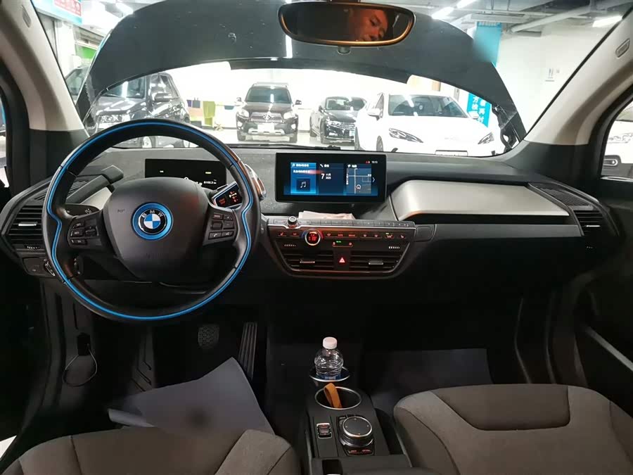 BMW i3 (Imported) 2018 صورة سيارة #11
