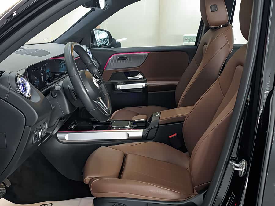 Mercedes-Benz GLB Class 2022 #11 Mercedes-Benz GLB Class 2022 car image #11