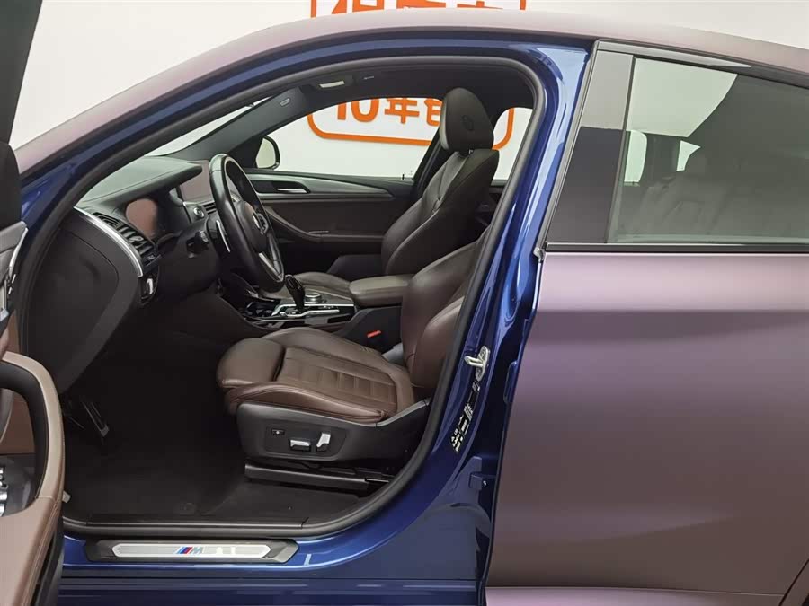 BMW X4 2020 #11 BMW X4 2020 صورة سيارة #11