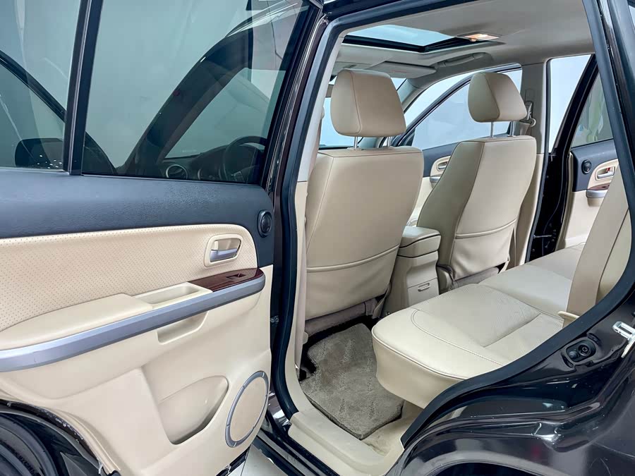 铃木 超级维特拉 2014 汽车图片 #11