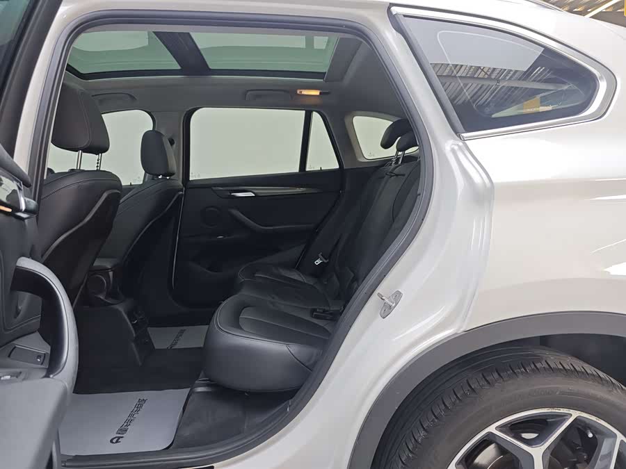 BMW X1 New Energy 2018 #11 BMW X1 New Energy 2018 car image #11