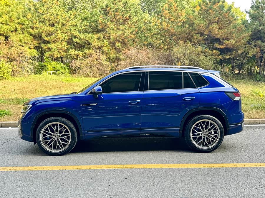 Volkswagen Tayron GTE 2024 #11 Volkswagen Tayron GTE 2024 car image #11