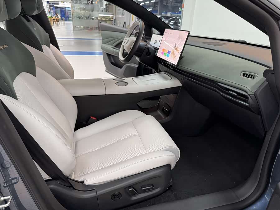 日产 日产N7 2025 汽车图片 #11