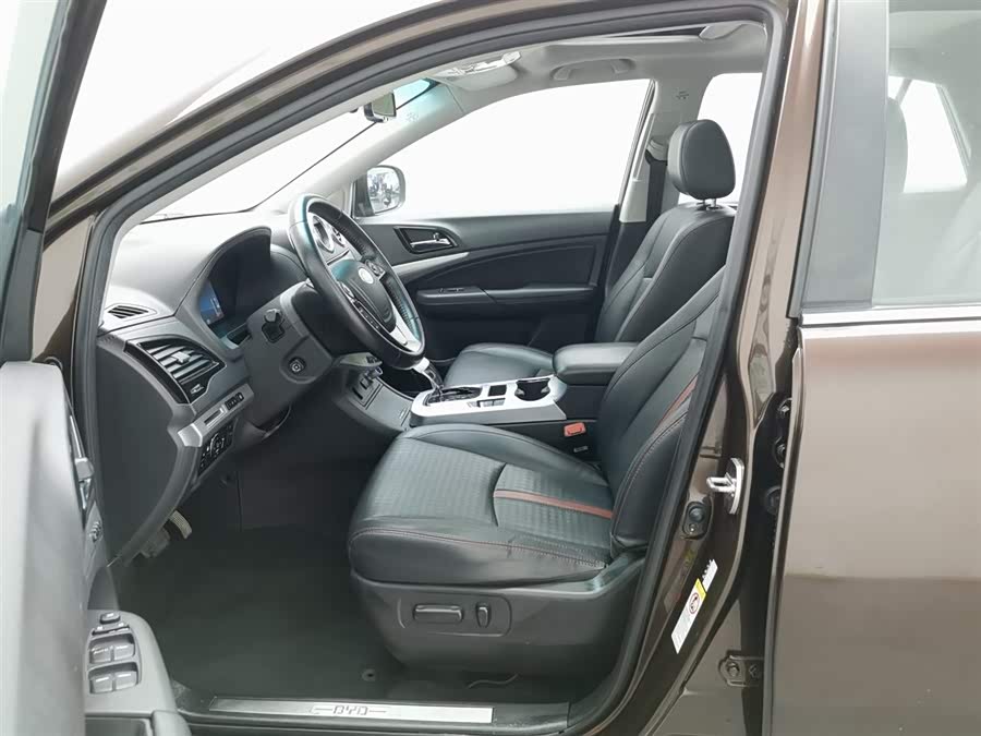 BYD S7 2015 car image #11