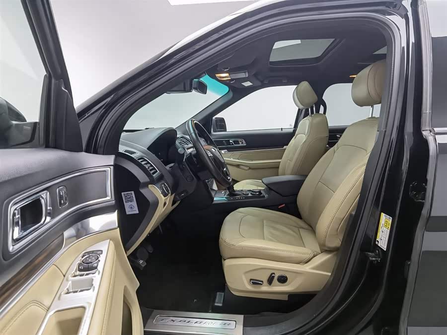 Ford Explorer (Imported) 2016 #11 Ford Explorer (Imported) 2016 صورة سيارة #11