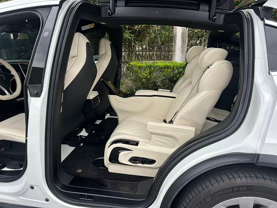 特斯拉 Model X 2017 汽车图片 #11