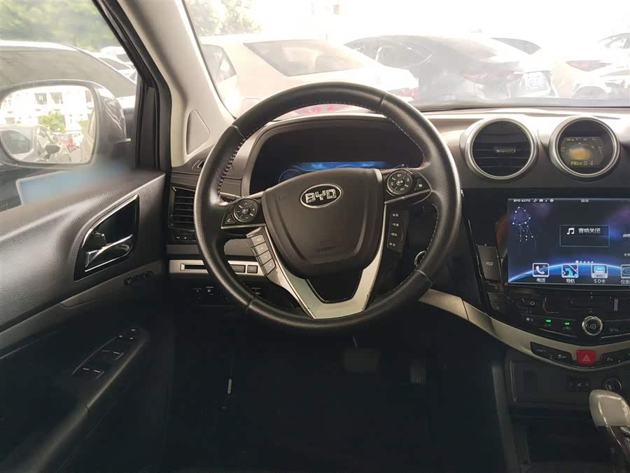 BYD S7 2015 #11 BYD S7 2015 image de voiture #11