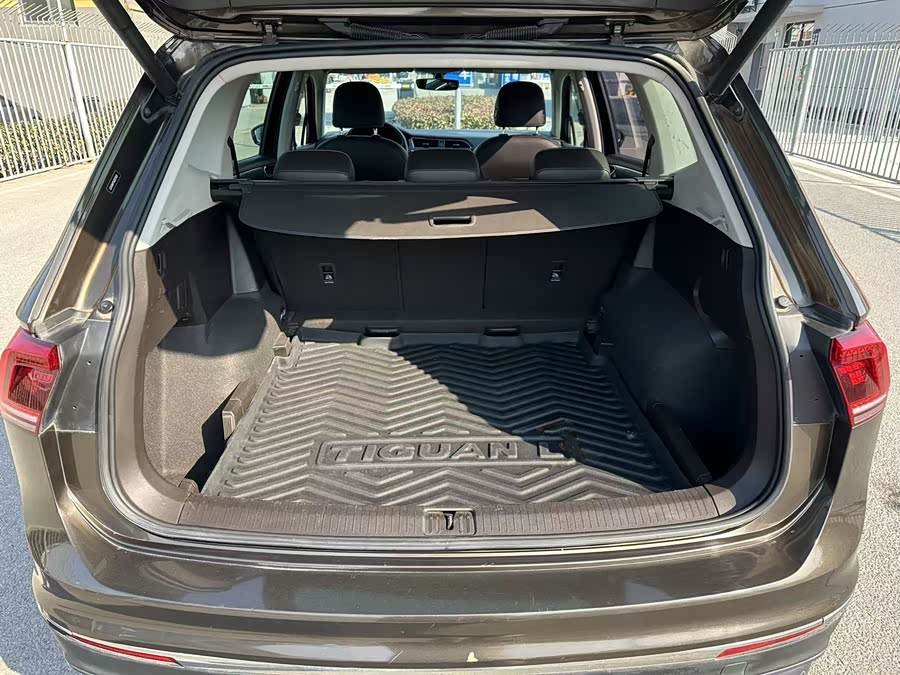 Volkswagen Tiguan L 2018 #11 Volkswagen Tiguan L 2018 imagem de carro #11