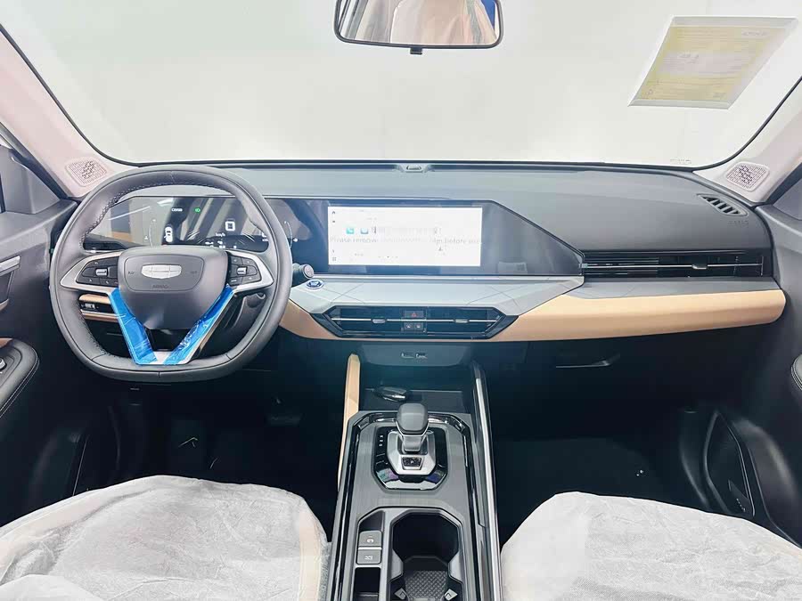 GEELY OkavangoPRO 2025 car image #11