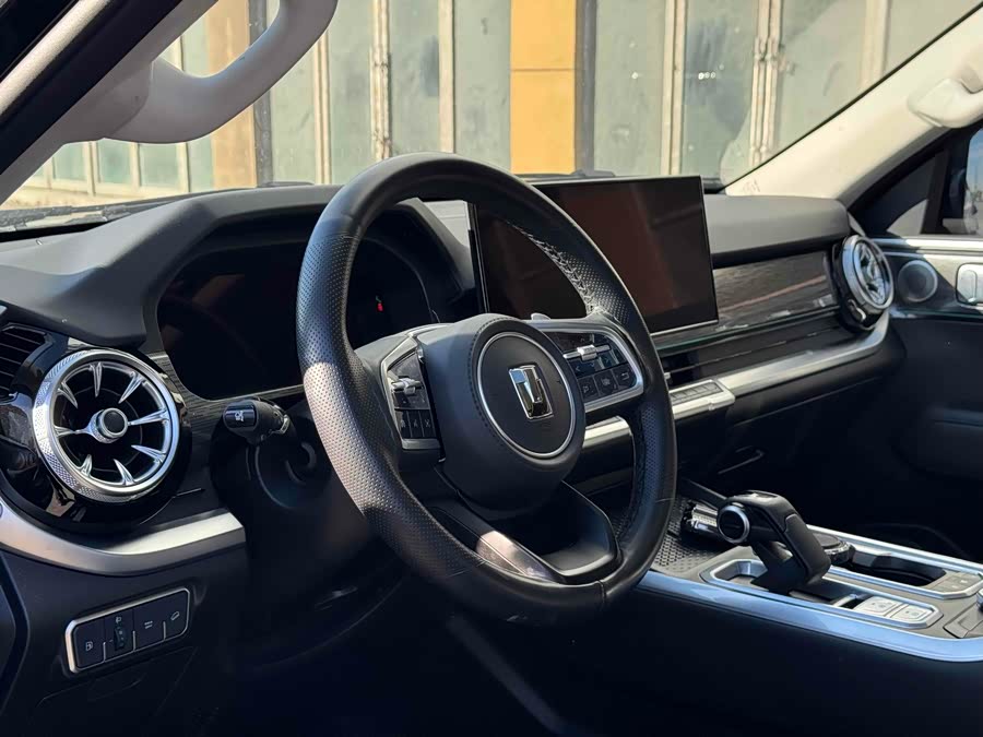 Tank 400 New Energy 2025 immagine di auto #11