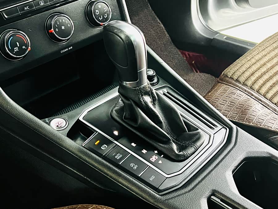 Volkswagen Lavida 2022 #11 Volkswagen Lavida 2022 car image #11
