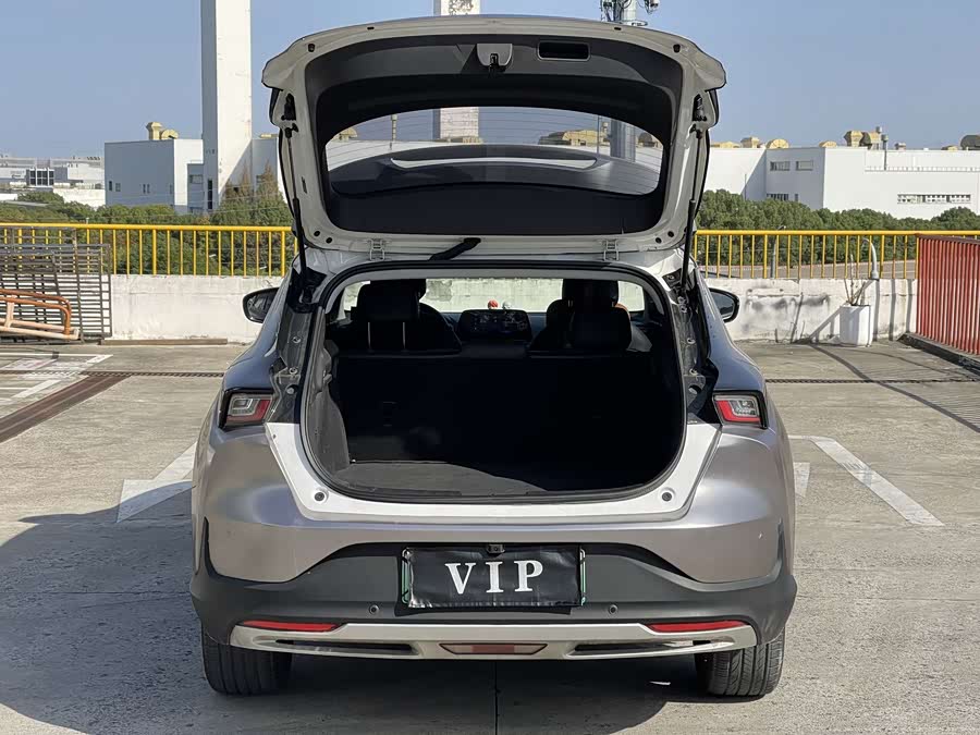 Chevrolet Charm 2020 car image #11