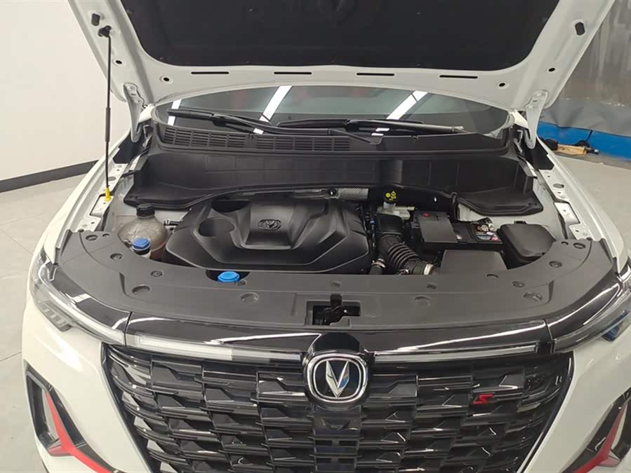 Changan CS35 Plus 2023 изображение автомобиля #11