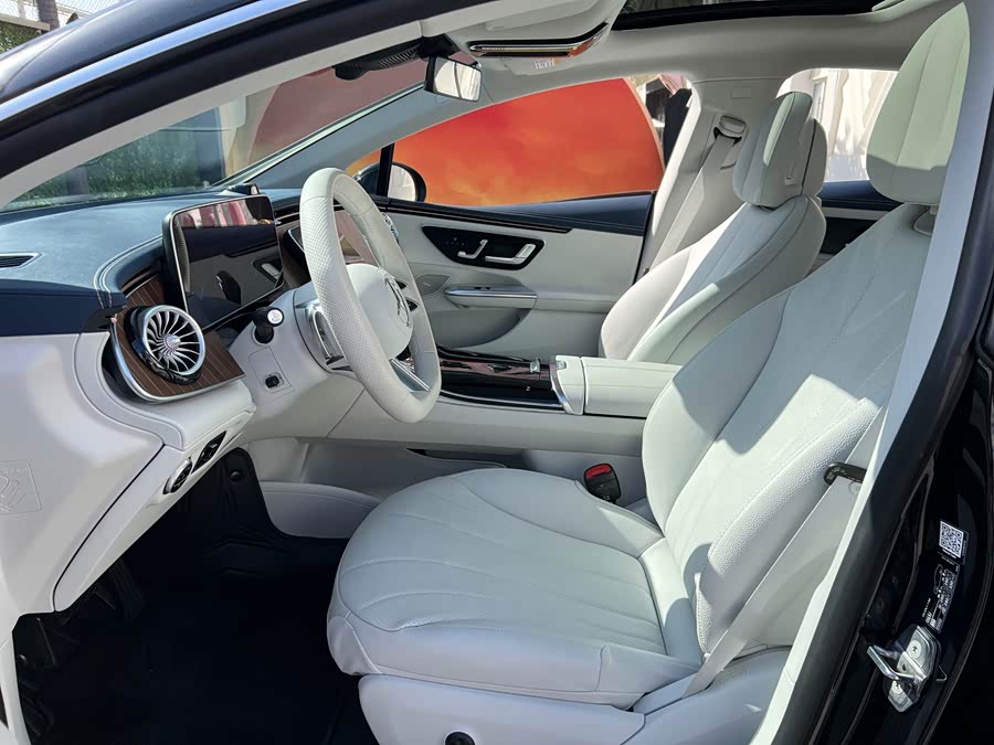 Mercedes-Benz EQE Class 2024 #11 Mercedes-Benz EQE Class 2024 car image #11