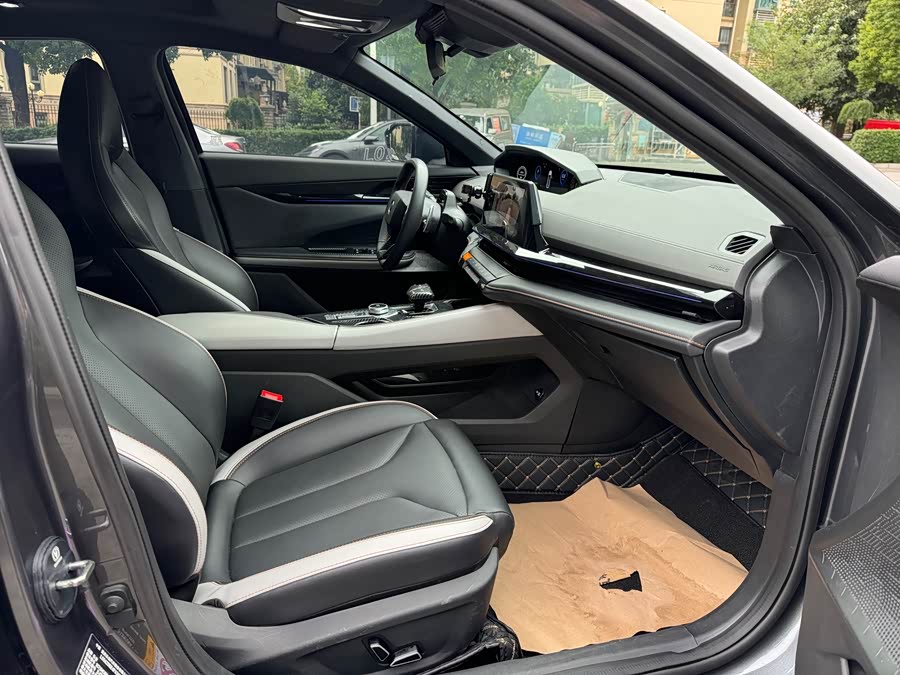 Changan UNI-V 2023 immagine di auto #11