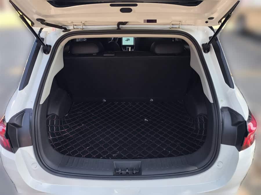 哪吒汽车 哪吒AYA 2023 汽车图片 #11