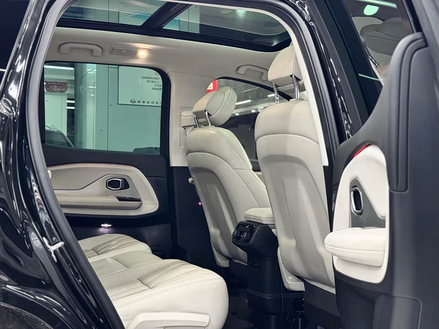 蔚来 蔚来ES8 2018 汽车图片 #11