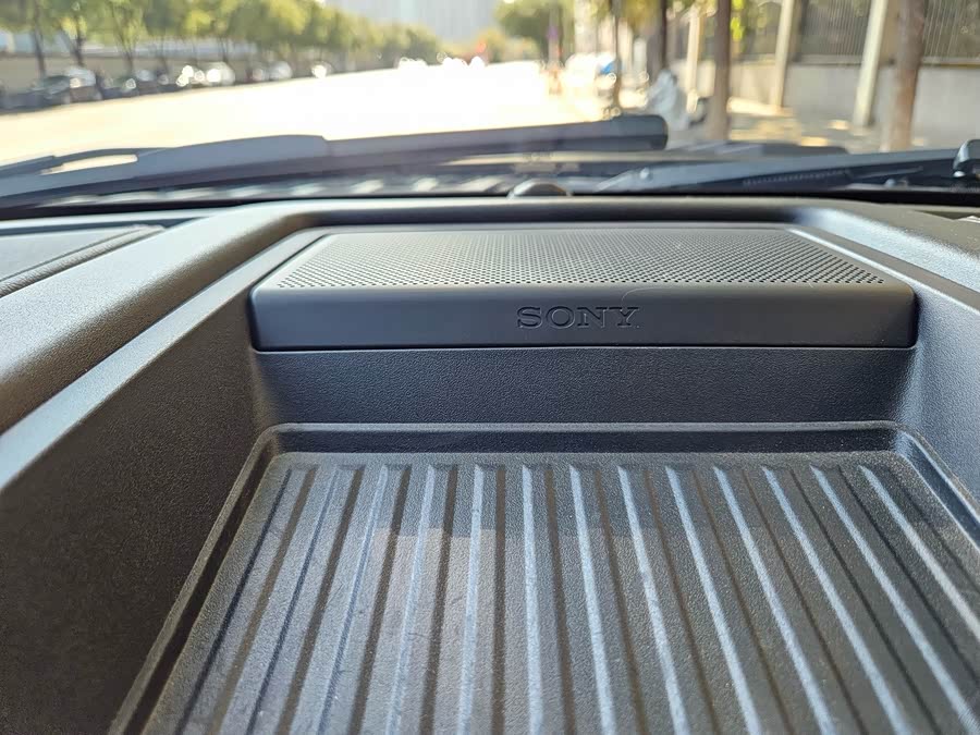 Ford F-150 Raptor 2018 car image #11