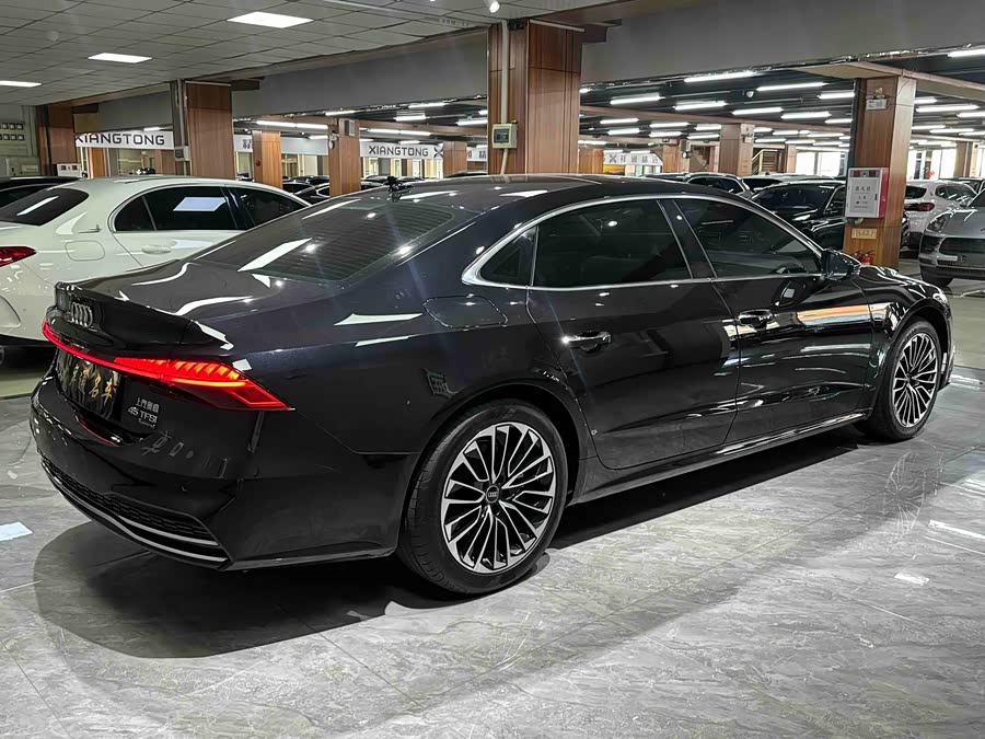 Audi A7L 2024 #11 Audi A7L 2024 car image #11