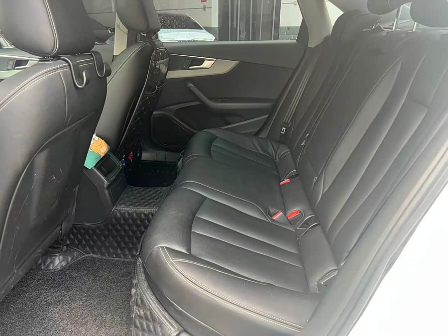 奥迪 奥迪A4L 2018 汽车图片 #11