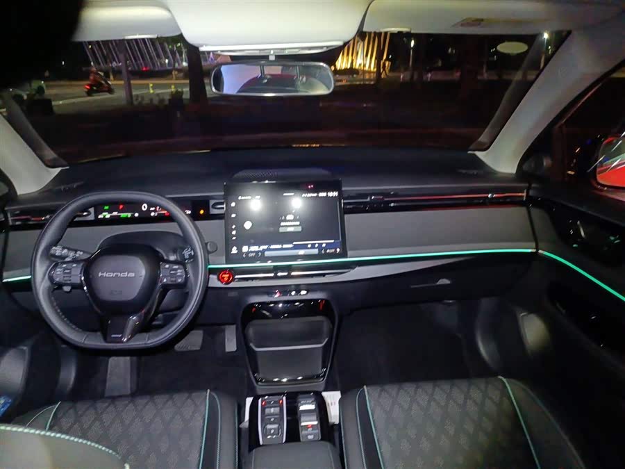 Honda e:NP2 2024 #11 Honda e:NP2 2024 car image #11