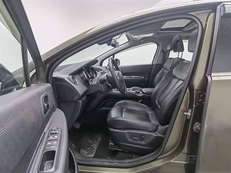 Peugeot 3008 2012 صورة سيارة #11