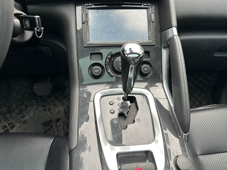 标致 标致3008(进口) 2012 汽车图片 #11