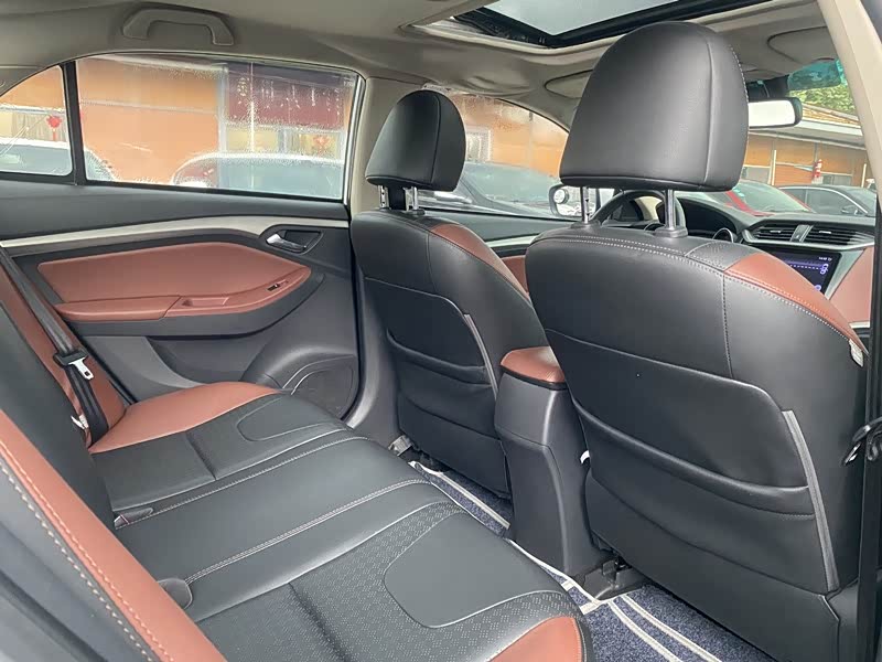 BYD G5 2016 #11 BYD G5 2016 car image #11