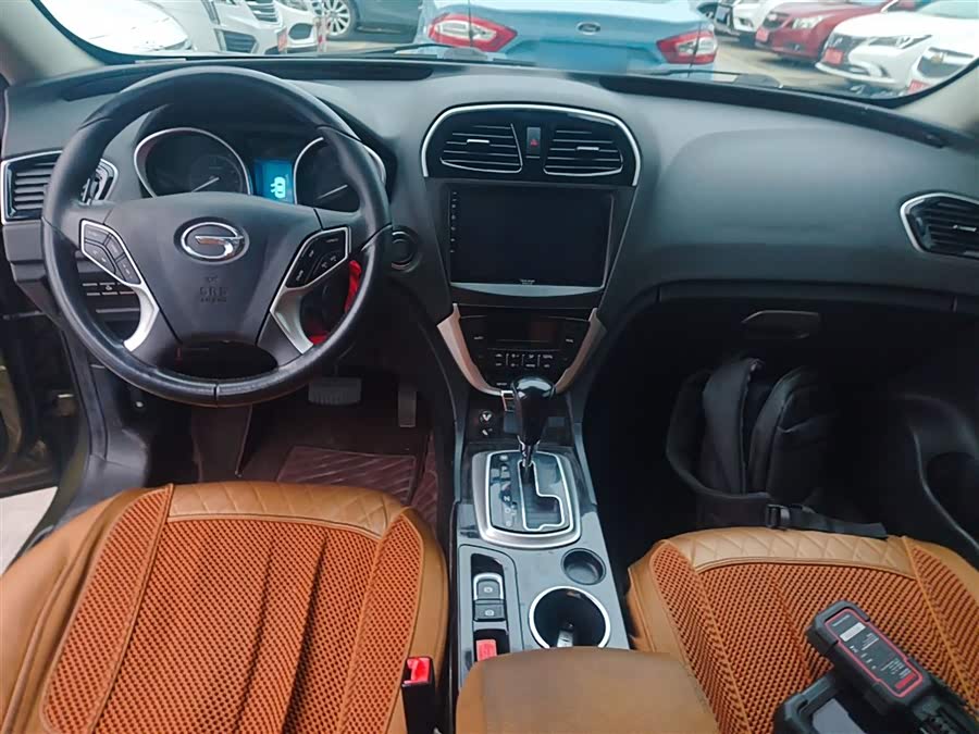 GAC Trumpchi GS5 Super 2015 car image #11