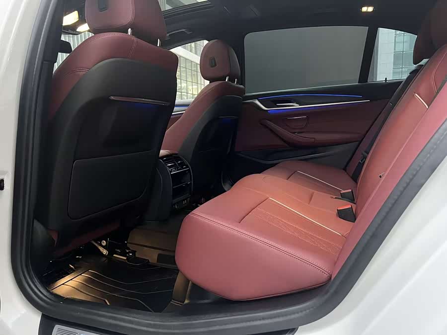 BMW 5 Series 2021 #11 BMW 5 Series 2021 car image #11